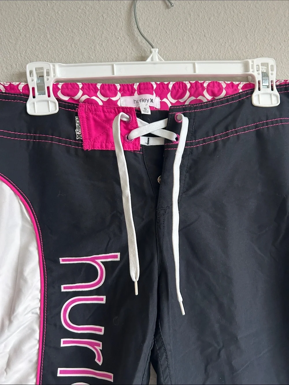 Y2K Hurley Fall 2008 Black with Pink Trim Swim Shorts